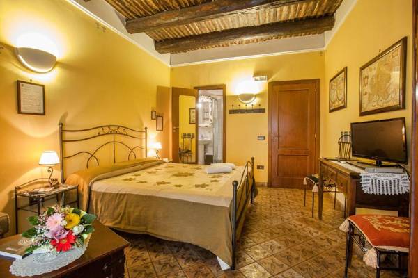 double triple Room in Naples city center