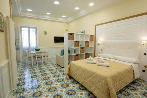 La Corte dei Borboni by Dimorra