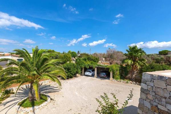 Villa Mila by BarbarHouse