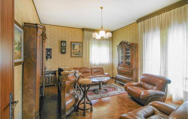 Awesome home in Montignoso with WiFi and 2 Bedrooms