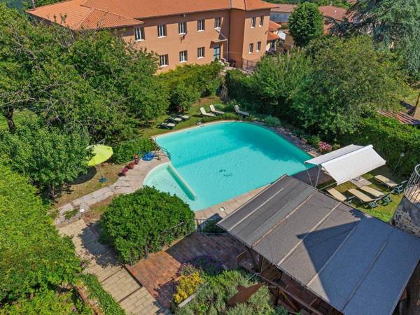 Tranquil Apartment in Boccheggiano with Private Garden