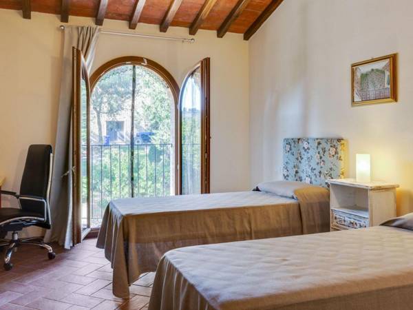 Workspace - Tranquil Farmhouse in Montespertoli with Private Pool