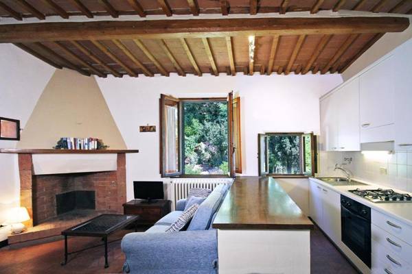 Mint Apartment - Super Central Quiet Romantic close to Finest Restaurants