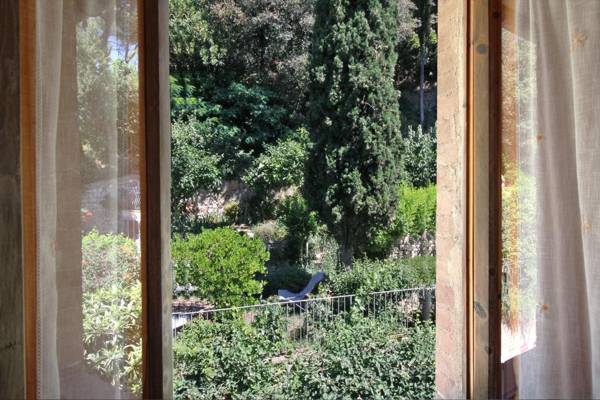 Mint Apartment - Super Central Quiet Romantic close to Finest Restaurants