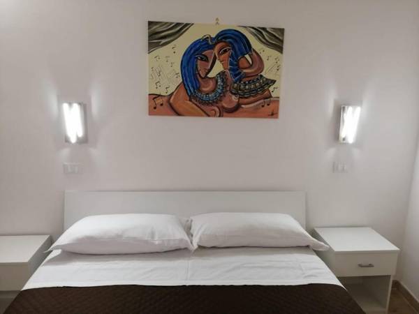 Opera Boutique Rooms