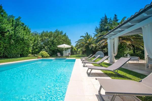 HelloApulia - Trullo Bianco