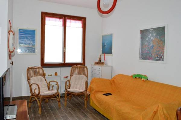 House Esperia by Holiday World