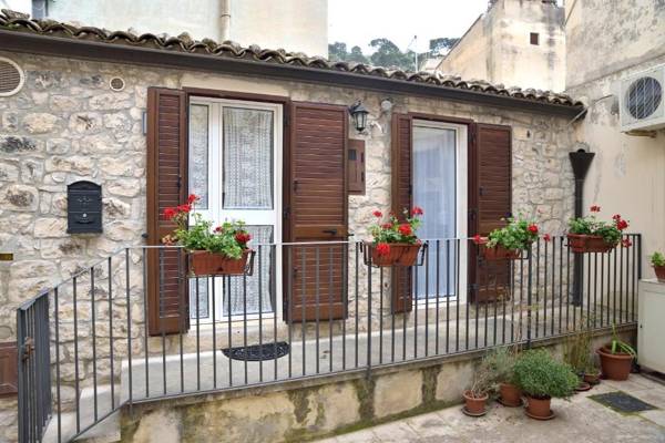 Case del Vicolo Stretto