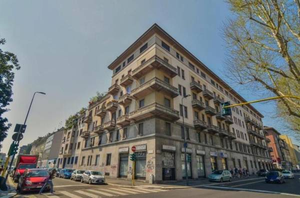 Marche Halldis Apartments