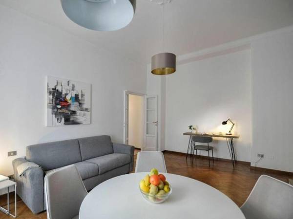 Marche Halldis Apartments