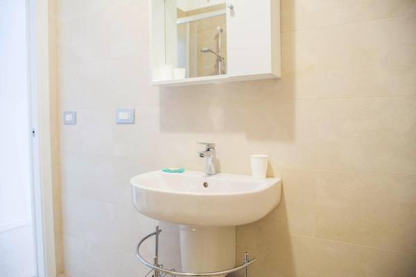 Loreto - Colorful Studio