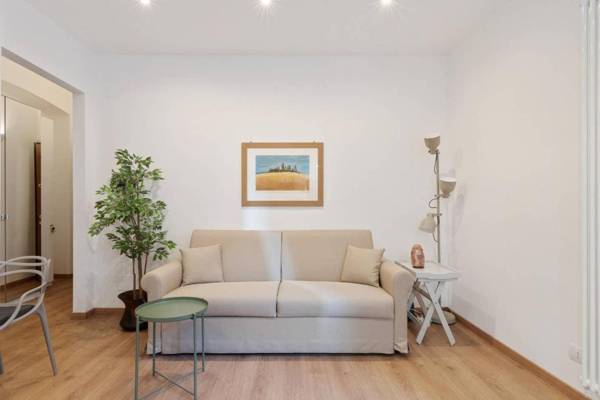 Amazing studio with botanic touch in the Center