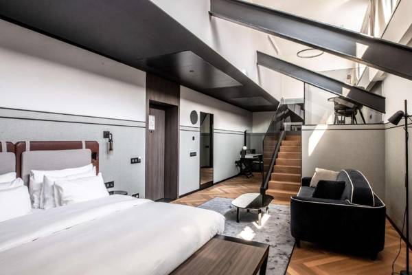 Radisson Collection Hotel Palazzo Touring Club Milan