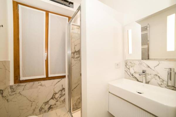 MILAN CHIC Luxury Apartments-hosted by Sweetstay