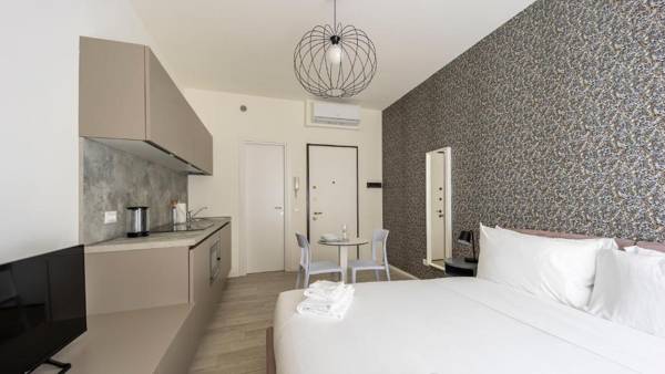 Italianway - The B Village Business