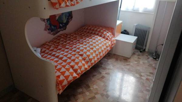 4 bed Apartment in Milano 7 min Duomo up to 6 peop