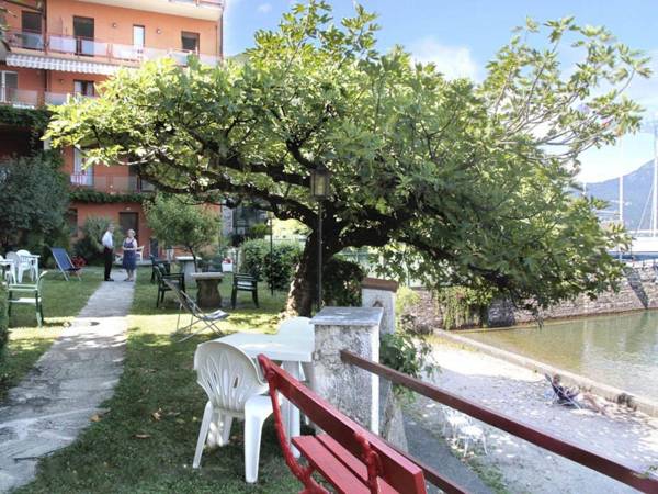 Spacious Apartment in Menaggio with Terrace