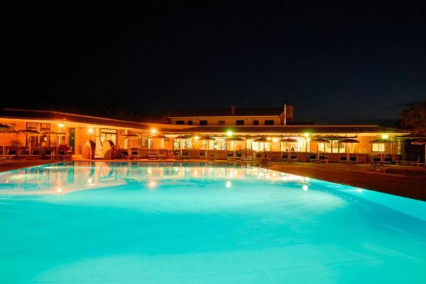 Villaggio Turistico La Cecinella