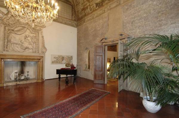 Palazzo Arrivabene B&B