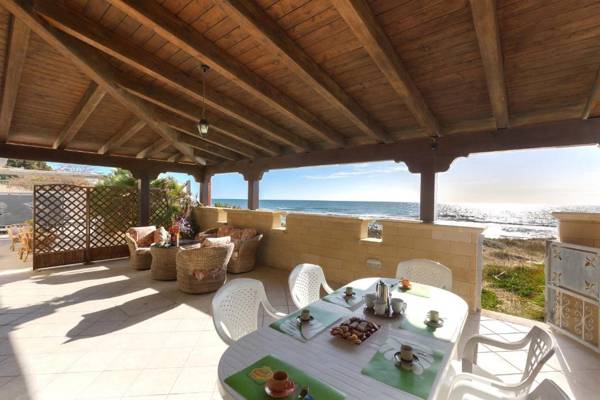 Casa Jonica by BarbarHouse