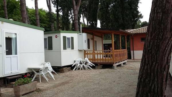 CAMPEGGIO PARCO DEI PINI