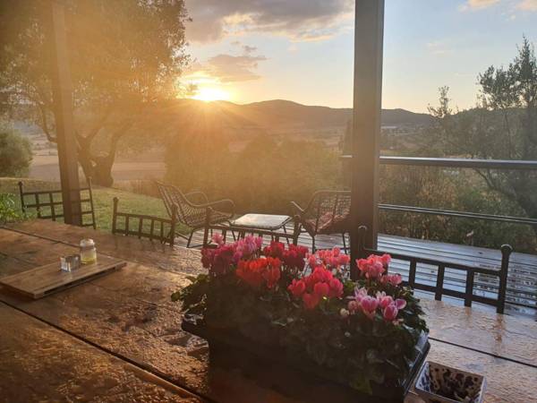 A luxury country villa on the board of Umbria and Tuscany with Air Condition