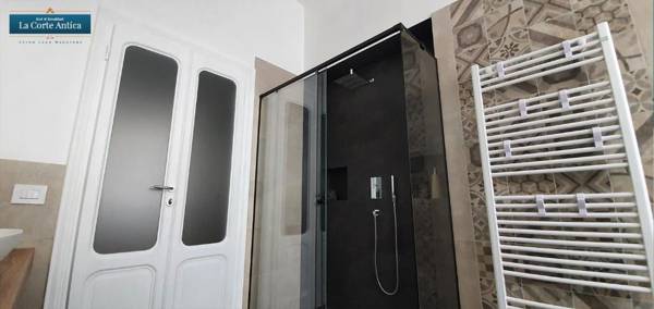 B&B La Corte Antica - Luino Lago Maggiore