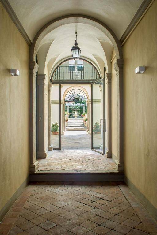 LUCUS Exclusive Bed and Breakfast