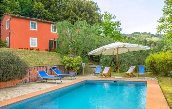 Amazing home in San Martino in Vignale with Outdoor swimming pool WiFi and 3 Bedrooms