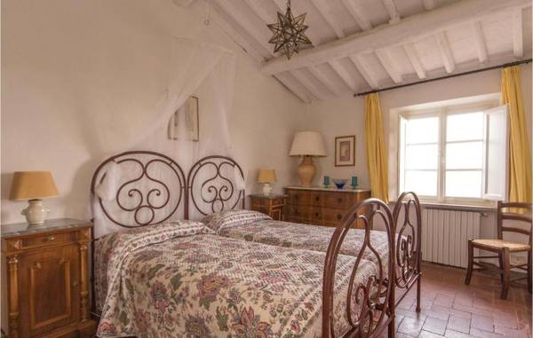 Amazing home in San Martino in Vignale with Outdoor swimming pool WiFi and 3 Bedrooms