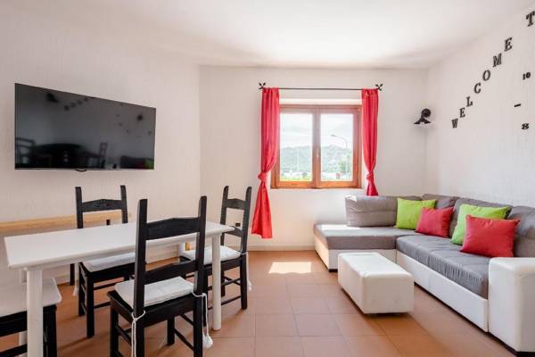 Two-bedrooms Sea View Apartment in Cannigione