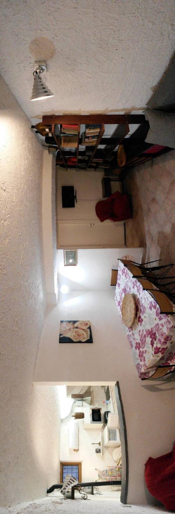 Romantic house in medieval vilage near Cinqueterre