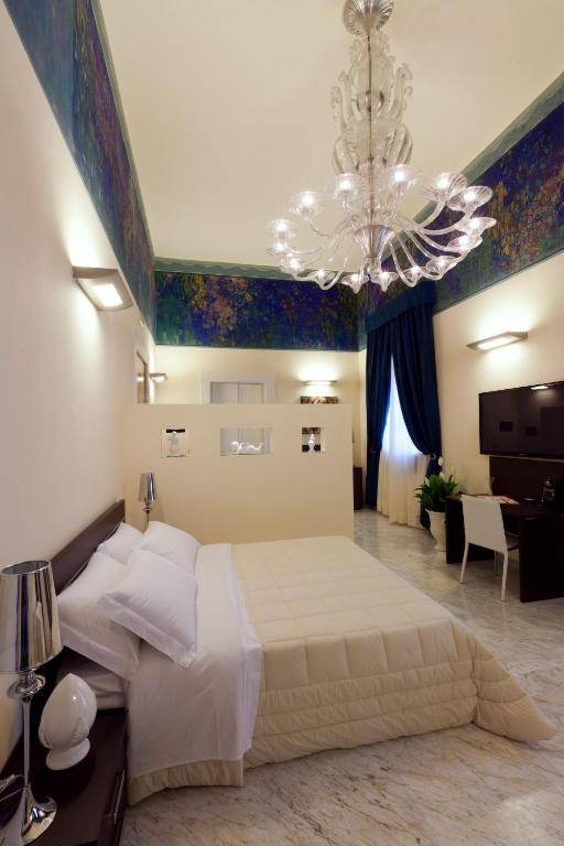 Apollo Suites