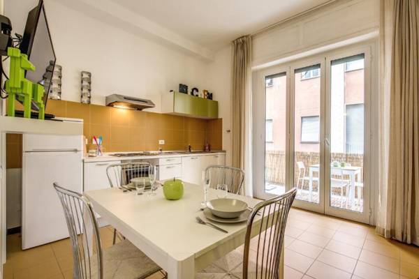 AwesHome - Cinque Terre Colors Studio