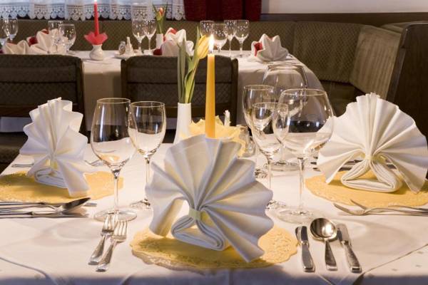 PALMENGARTEN Hotel Gstör