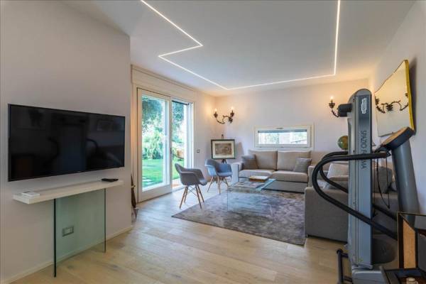 Luxury Apartments in Modern Villa