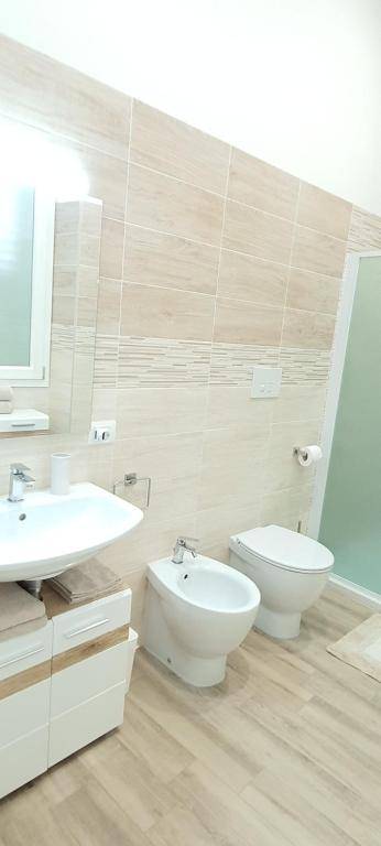 SUITE BLANC APARTMENTS Monolocali indipendenti con cucina e bagno privati check-in e check-out h24