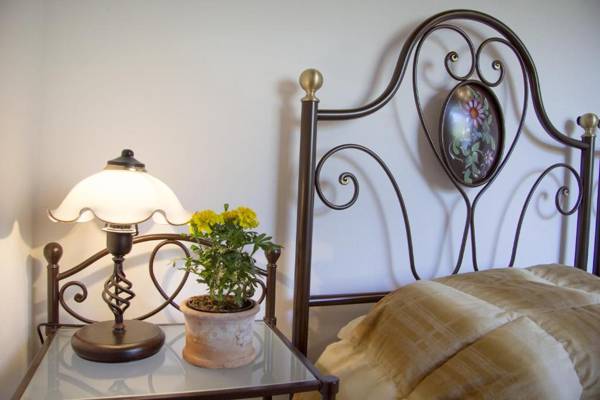 Domus Laetitiae Santa Croce