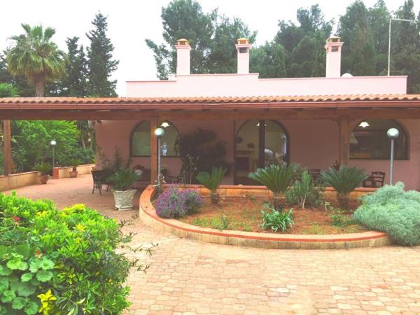 VILLA S. VENARDIA GALLIPOLI