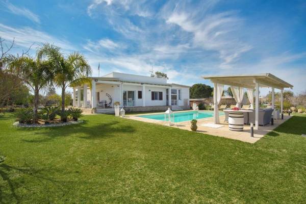 Villa Padangi by BarbarHouse