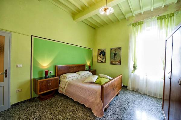2 bedrooms appartement with city view and wifi at Foiano della chiara