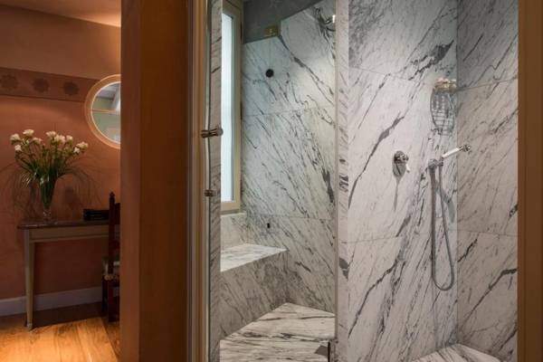 Antica Torre Di Via Tornabuoni 1