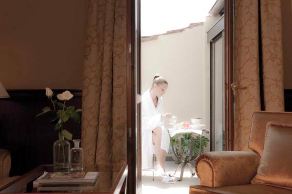 Golden Tower Hotel & Spa