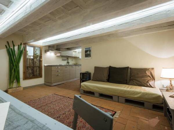 Charming and cozy apartment via Maggio