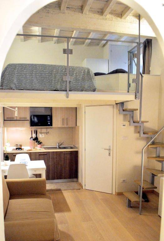 Acacia Firenze - Giglio