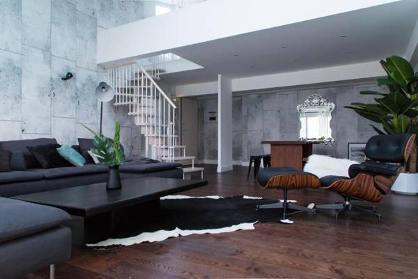 Industia Loft Apartment