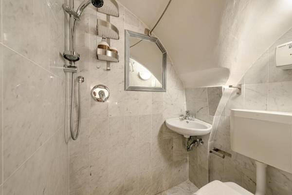 Santo Spirito Frescos