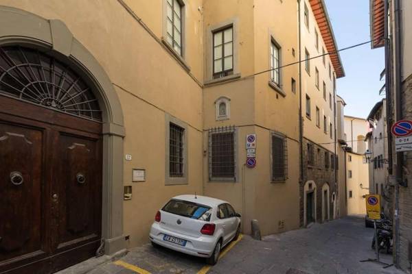 Pontevecchio Luxury Suite AMAZING LOCATION! hosted by Sweetstay