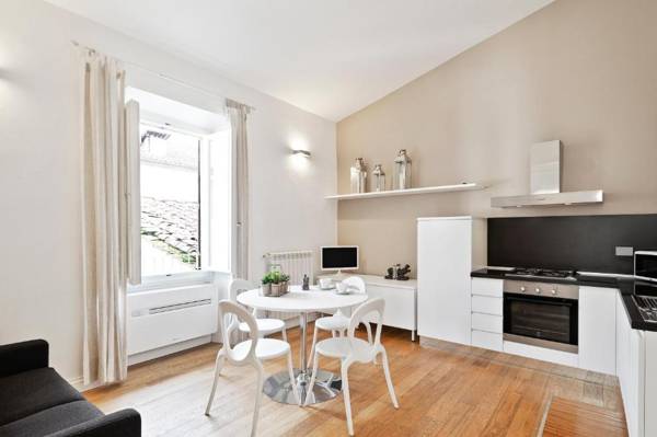 Santa Croce Stylish Flat