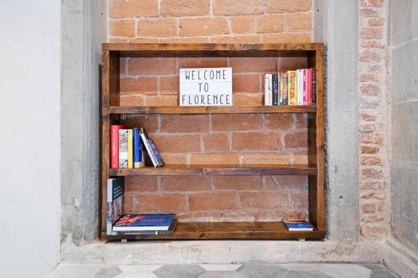 Florence Oltrarno Duplex Apartment